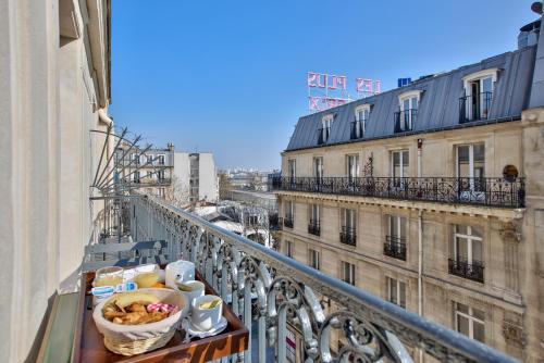 Maison Barbes,Near Basilica Of The Sacred Heart Of Paris,4 star