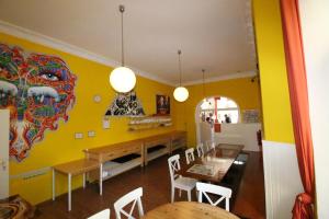 happygolucky hotel and hostel