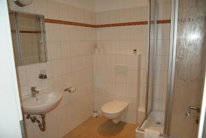 happygolucky hotel and hostel