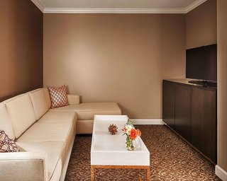 The Burgundy Hotel, Tapestry Collection By Hilton,Little Rock>>Arkansas,4 star