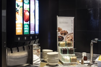 residence inn boston logan airport chelsea