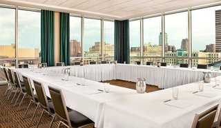 Four Points By Sheraton Philadelphia City Center,New Philadelphia>>Center City,3 star