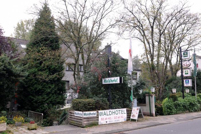 waldhotel unterbach