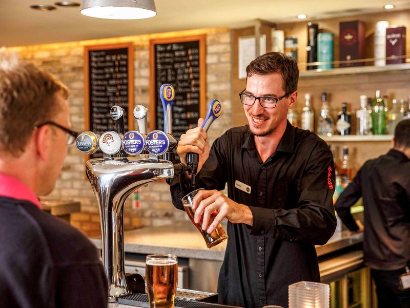 ibis edinburgh centre south bridge royal mile