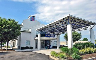 Motel 6 King Of Prussia, Pa - Philadelphia,Near King Of Prussia Mall,2 star