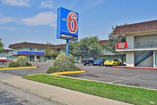 motel 6 denver co airport