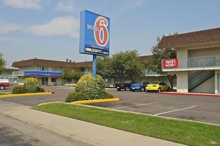 motel 6 denver co airport