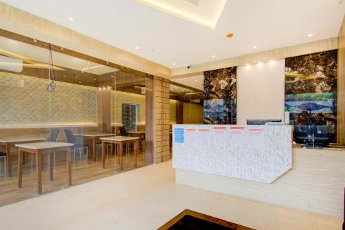 Super Townhouse Oak Seventy Seven,Garui>>Kolkata,4 star