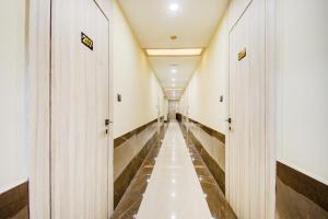 super townhouse oak seventy seven