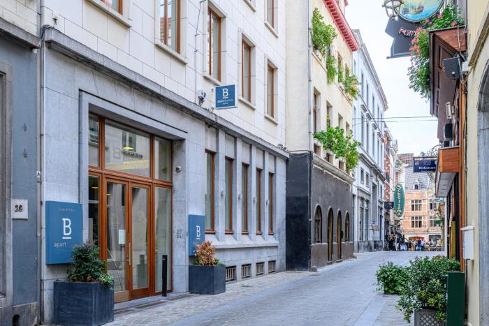 b aparthotel grand place