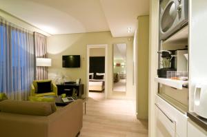 b aparthotel grand place