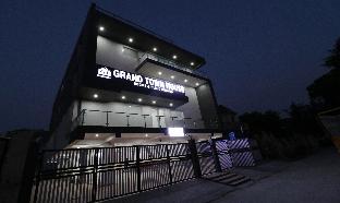 treebo trend grand town house