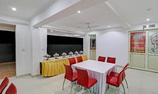 treebo trend grand town house