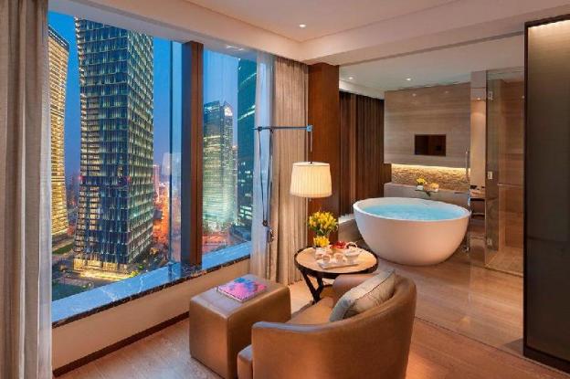 mandarin oriental pudong shanghai
