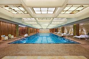 Mandarin Oriental Pudong Shanghai,Near Jin Mao Tower,5 star