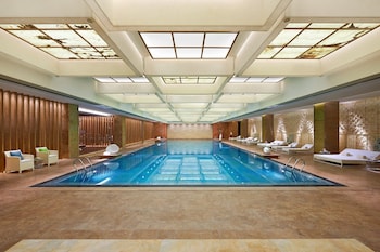 mandarin oriental pudong shanghai