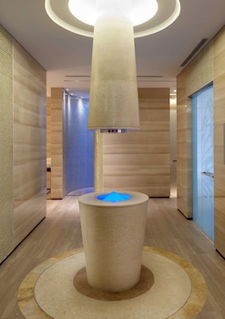 mandarin oriental pudong shanghai