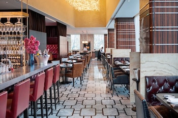 Mandarin Oriental Pudong, Shanghai,Near Jin Mao Tower,5 star