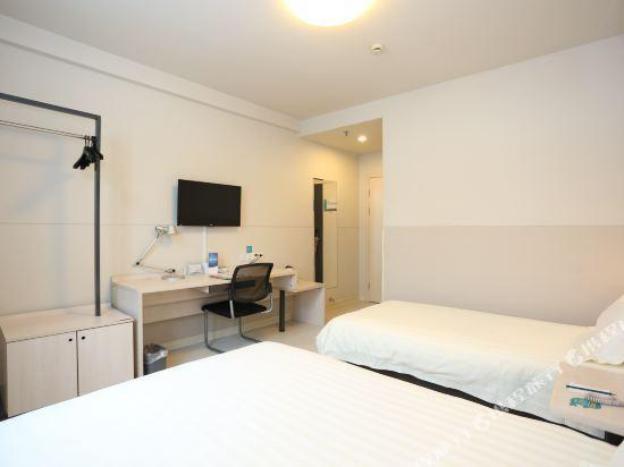 jinjiang inn shanghai minhang dongchuan road