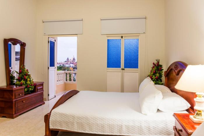 hotel dorado plaza centro historico