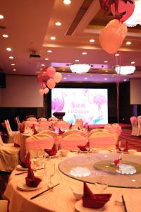 gem flower hotel north bund