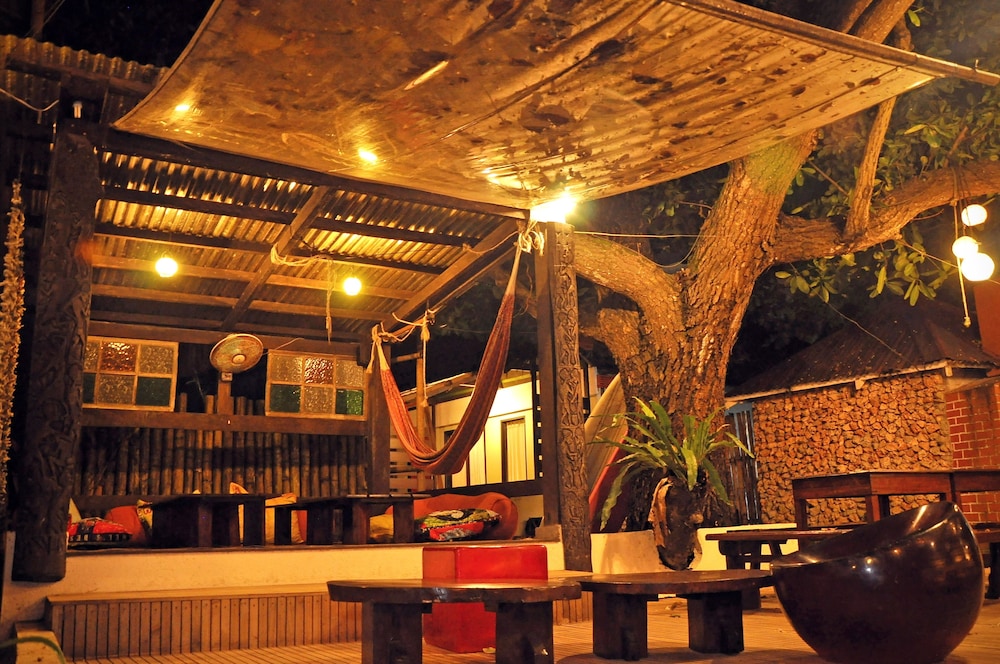 the lazy dog bed and breakfast