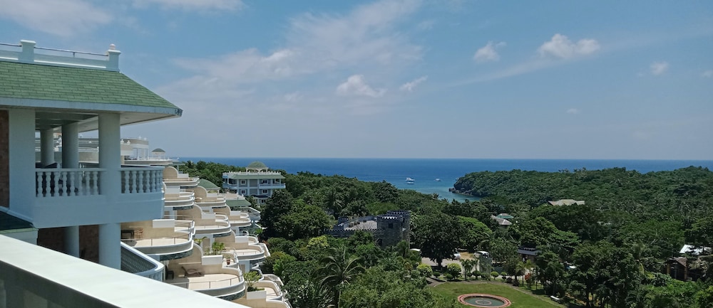 lingganay boracay hotel resort