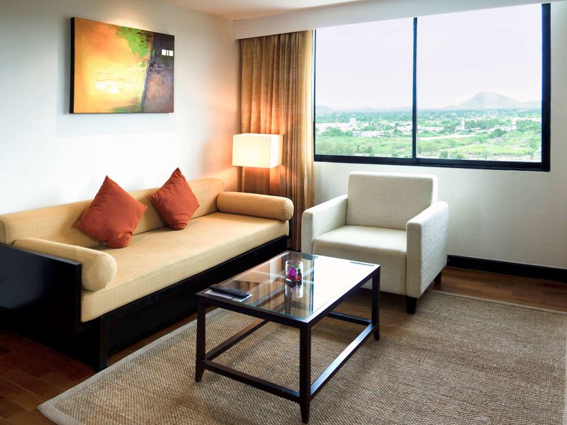 radisson resort and spa hua hin