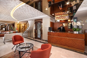 almina hotel special class