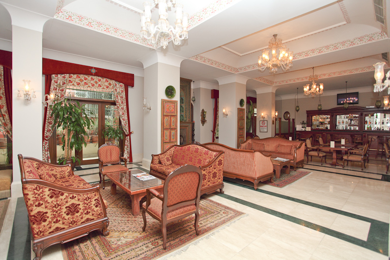 sultanhan hotel special class