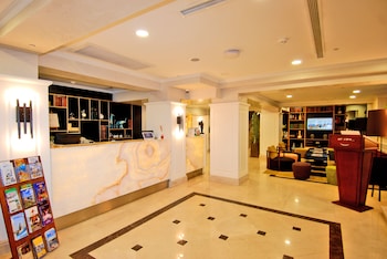 dosso dossi hotels old city