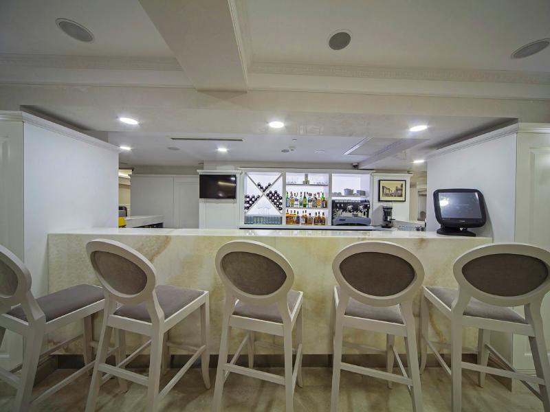 dosso dossi hotels old city