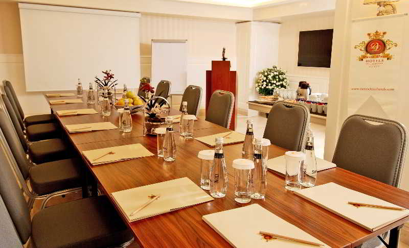 dosso dossi hotels old city