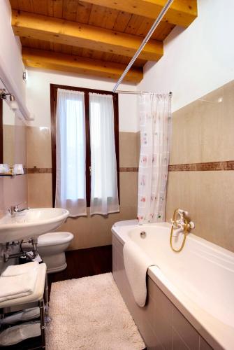 500 bed and breakfast