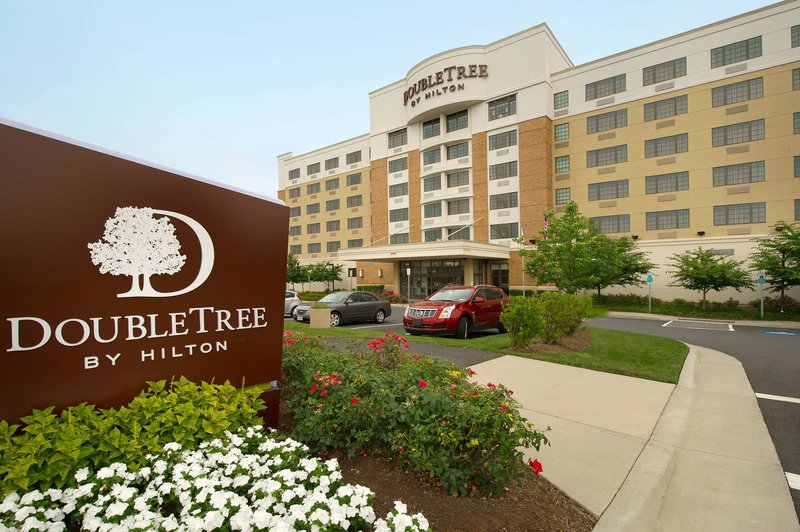 doubletree by hilton sterling dulles airport