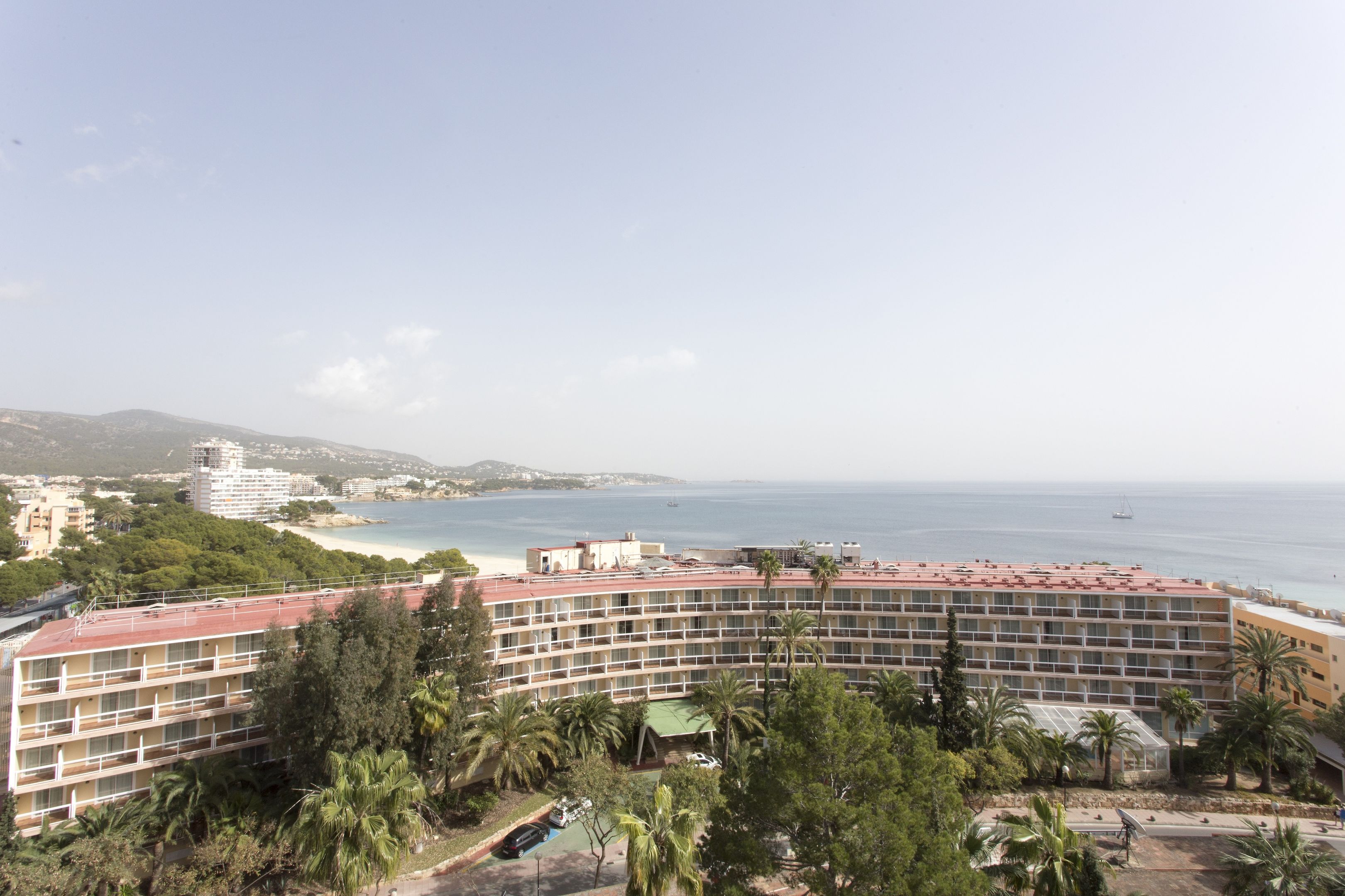 las palomas apartments econotels