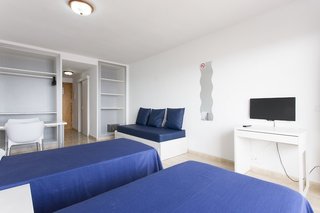 las palomas apartments econotels