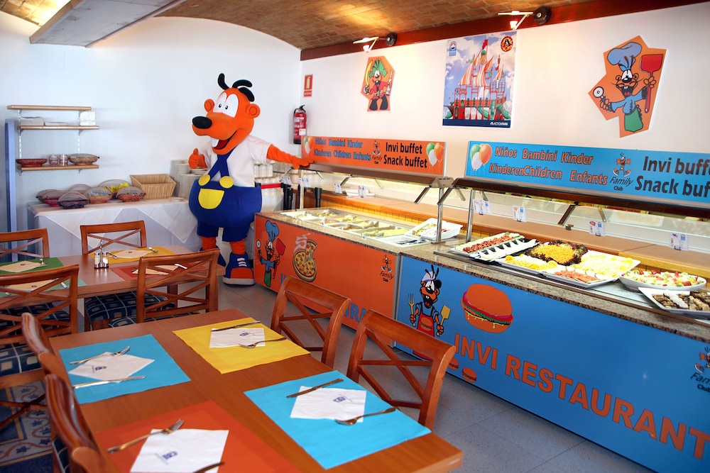 invisa hotel club cala blanca