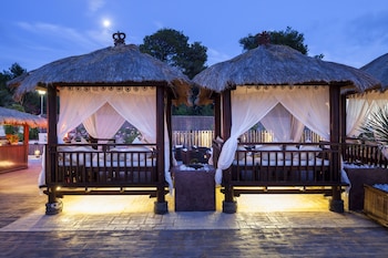 invisa hotel club cala blanca