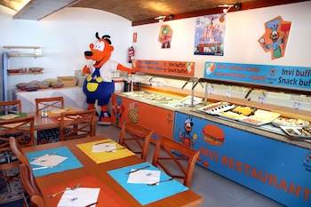 invisa hotel club cala blanca