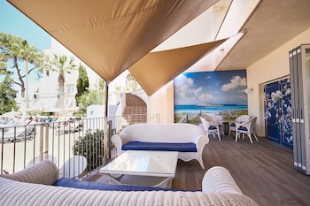 invisa hotel club cala blanca