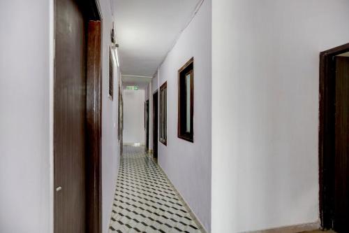 Flagship Blissbourn,New Delhi>>Delhi,3 star