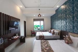 hotel bhairav bagh with swimming pool