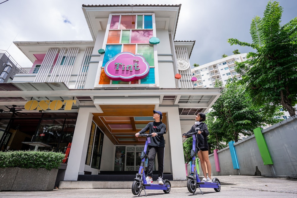 the tint at phuket town