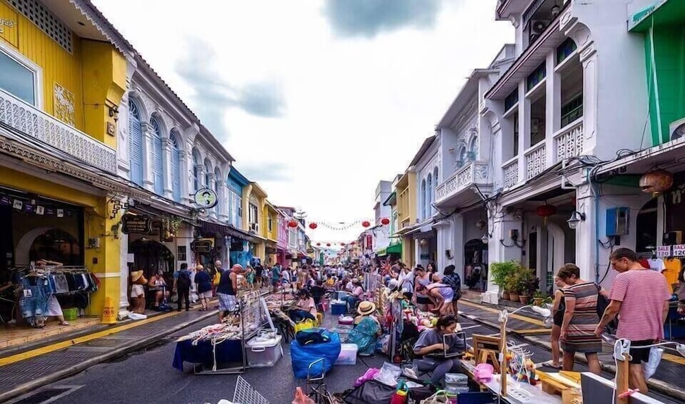 the tint at phuket town