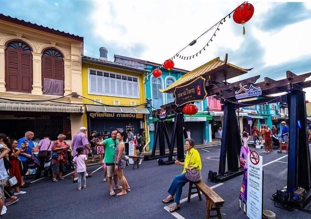 the tint at phuket town