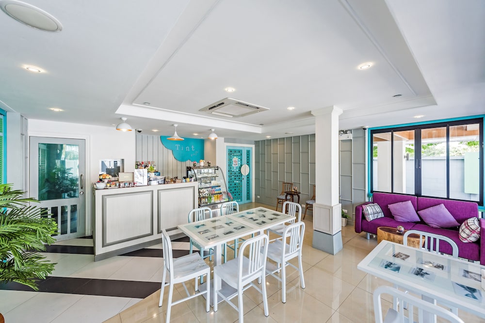 the tint at phuket town