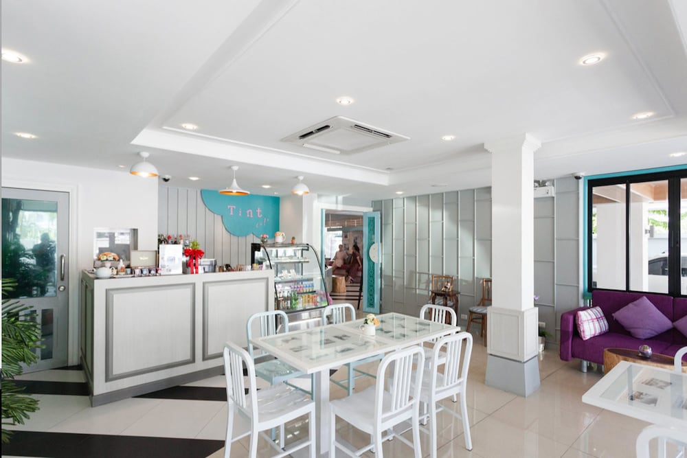 the tint at phuket town