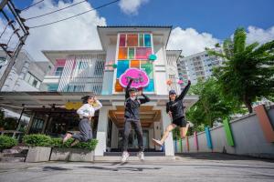 the tint at phuket town