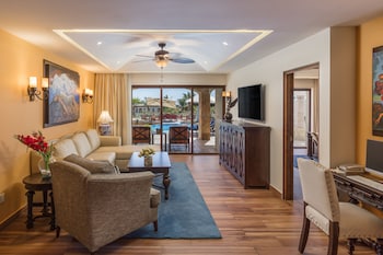 the residences at hacienda encantada